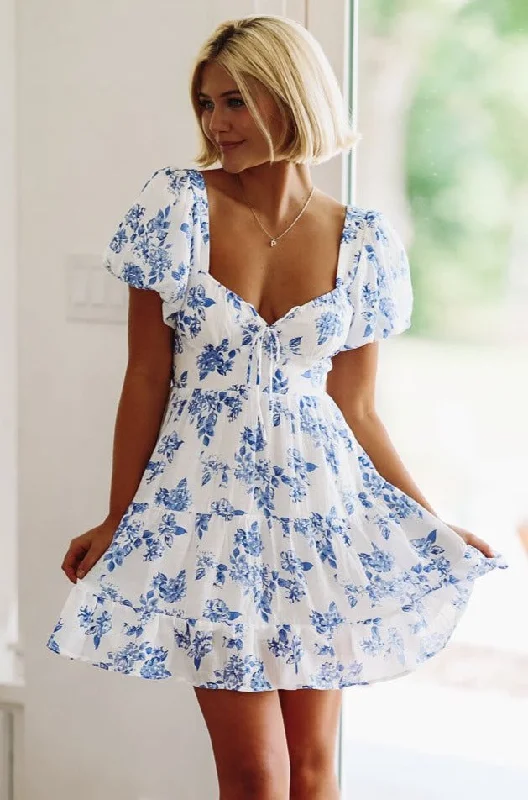 Midi dresses with tiered skirts for a bohemian festival look Southern Nights Mini Dress - White and Blue Midi dresses with tiered skirts for a bohemian festival look Southern Nights Mini Dress - White and Blue