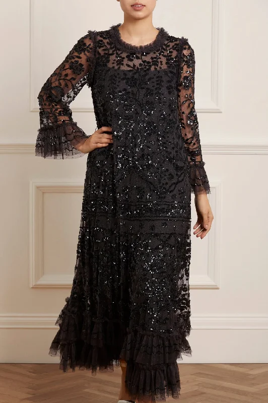Midi dresses with fringe details for a fun and energetic style Celia Long Sleeve Ankle Gown Midi dresses with fringe details for a fun and energetic style Celia Long Sleeve Ankle Gown