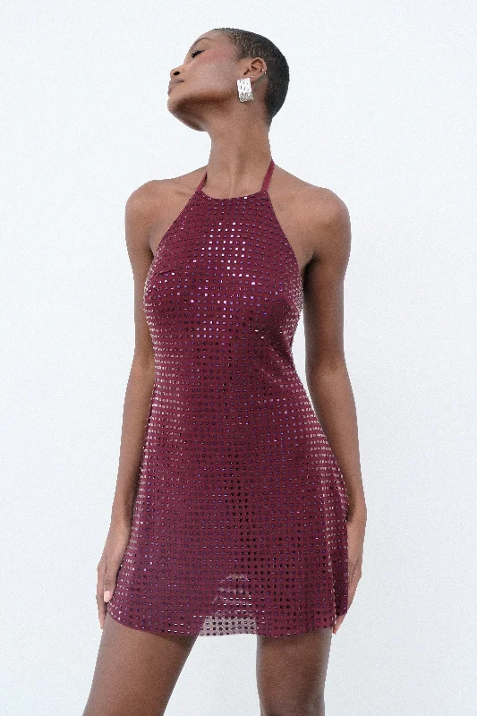 Mini dresses with ribbed textures for a unique appearance Dorothy Square Diamante Halter Mini Dress - Burgundy Mini dresses with ribbed textures for a unique appearance Dorothy Square Diamante Halter Mini Dress - Burgundy