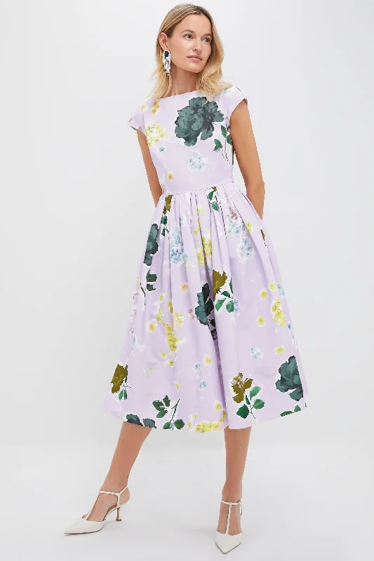 Midi dresses with V - necklines for a flattering and elongating effect Margot Floral Lilac Boat Neck Full Skirt Midi Dress Midi dresses with V - necklines for a flattering and elongating effect Margot Floral Lilac Boat Neck Full Skirt Midi Dress