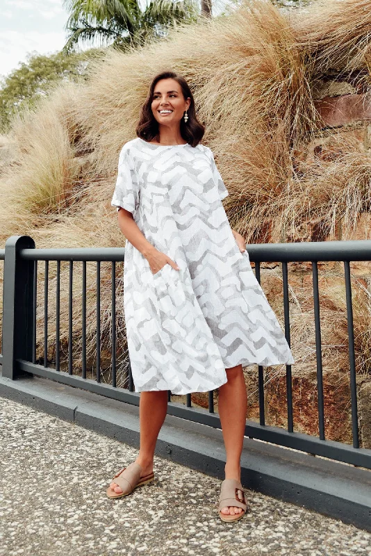 Midi dresses with cotton - blend materials for everyday comfort Shayann Grey Geo Linen Cotton Dress Midi dresses with cotton - blend materials for everyday comfort Shayann Grey Geo Linen Cotton Dress