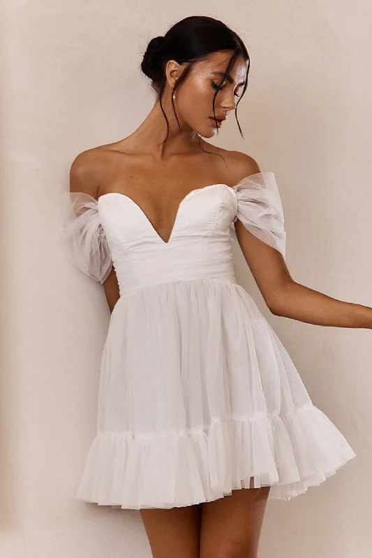 Mini dresses with gathered skirts for a voluminous effect Pixi Off-Shoulder Lace-Up Back Mini Dress White Mini dresses with gathered skirts for a voluminous effect Pixi Off-Shoulder Lace-Up Back Mini Dress White