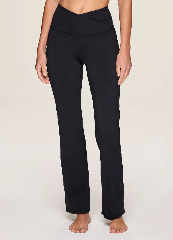 Women's Tight Trousers with Mesh Panels in Black for a Sexy and Modern AppearanceCrossover Ultra Hold Flare Legging Women's Tight Trousers with Mesh Panels in Black for a Sexy and Modern AppearanceCrossover Ultra Hold Flare Legging