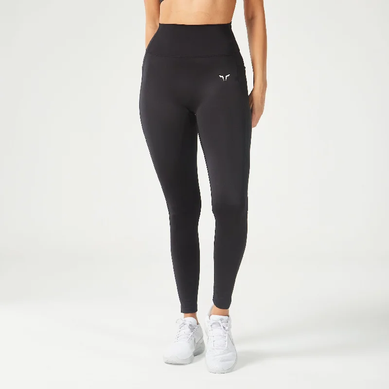 Plus Size Women's Embroidered Tight Trousers in White for a Feminine and Elegant StyleEssential ACT Leggings 27" 2.0 - Black Plus Size Women's Embroidered Tight Trousers in White for a Feminine and Elegant StyleEssential ACT Leggings 27" 2.0 - Black