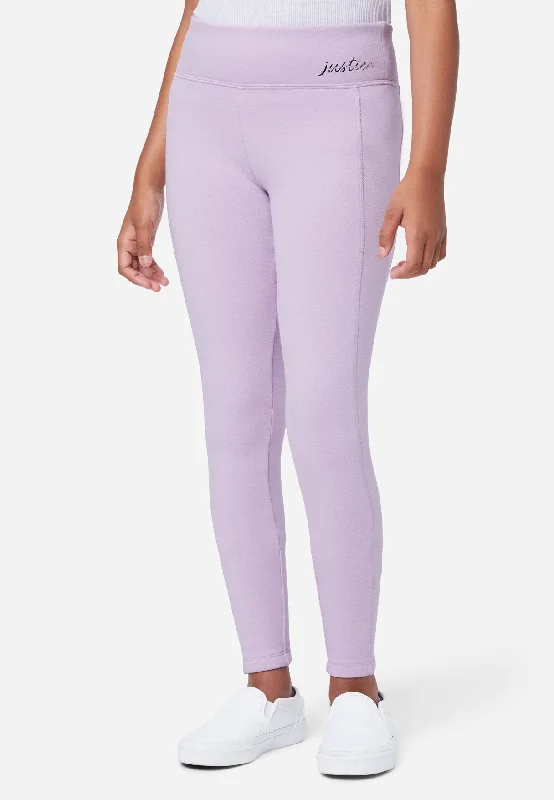 Women's Tight Trousers with Elastic Waistband in Black for Easy and Comfortable WearFleece-Lined Full-Length Leggings Women's Tight Trousers with Elastic Waistband in Black for Easy and Comfortable WearFleece-Lined Full-Length Leggings