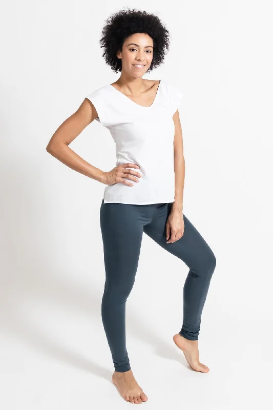 Women's Leather - Look Tight Trousers with Zipper Details in Dark Gray for an Urban StyleNidra Leggings - Dusty Grey Women's Leather - Look Tight Trousers with Zipper Details in Dark Gray for an Urban StyleNidra Leggings - Dusty Grey