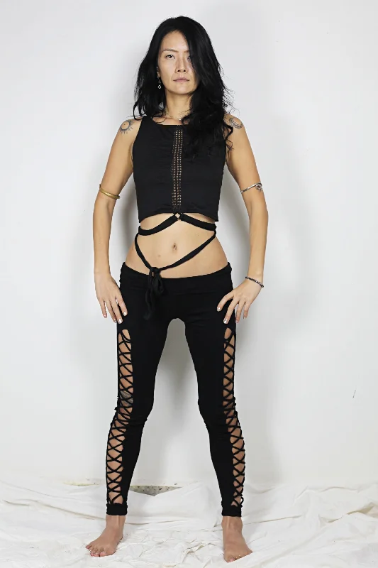 Women's Velvet Tight Trousers in Burgundy for a Luxurious and Elegant AppearanceOpenside leggings Women's Velvet Tight Trousers in Burgundy for a Luxurious and Elegant AppearanceOpenside leggings