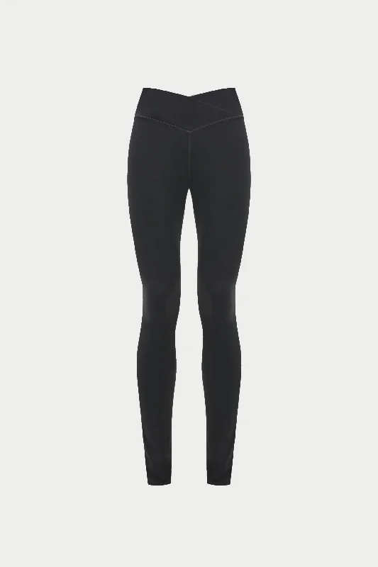 Plus Size Women's Stretch Cotton Tight Trousers in Navy for Comfortable Everyday WearSCULPTING STRETCH EMBLEM ZIP HEM LEGGINGS - BLACK Plus Size Women's Stretch Cotton Tight Trousers in Navy for Comfortable Everyday WearSCULPTING STRETCH EMBLEM ZIP HEM LEGGINGS - BLACK