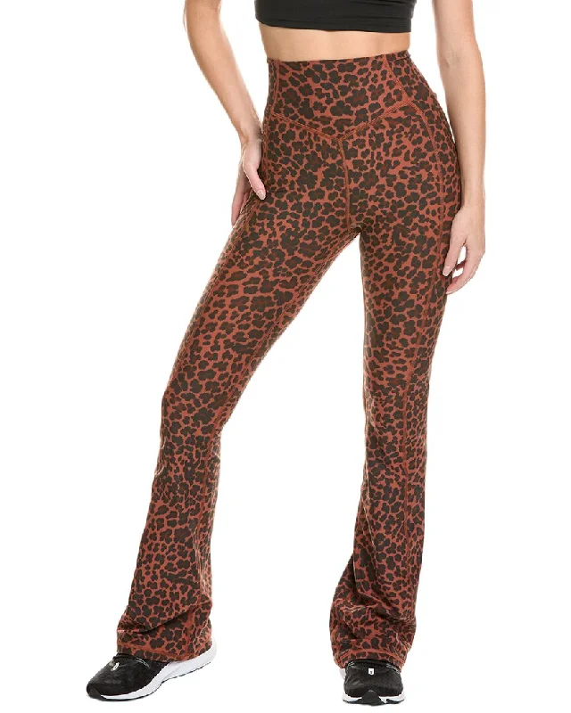 Women's Velvet Tight Trousers in Burgundy for a Luxurious and Elegant AppearanceSpiritual Gangster Bombshell Dream Tech Eco Jersey Legging Women's Velvet Tight Trousers in Burgundy for a Luxurious and Elegant AppearanceSpiritual Gangster Bombshell Dream Tech Eco Jersey Legging