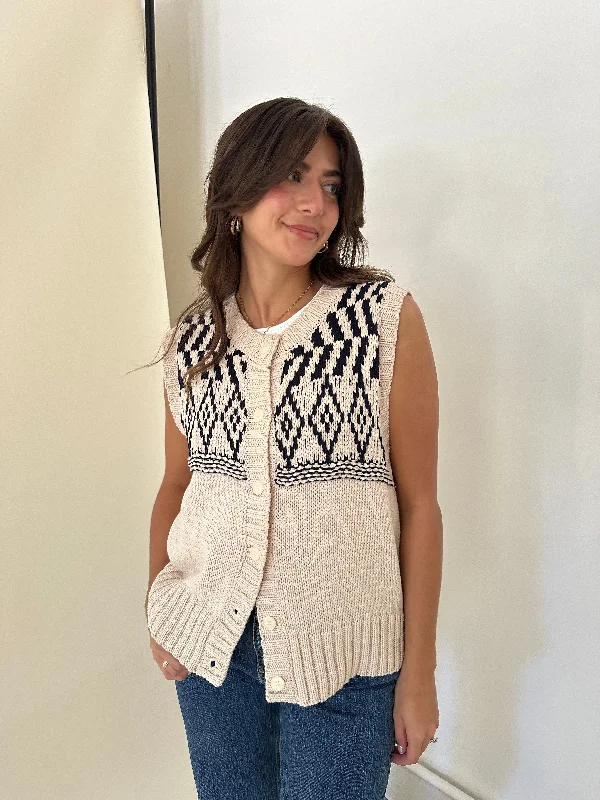 floral print women cardigan for a feminine touchBailey Rose Dylan Beige Patterned Knit Button Vest Top floral print women cardigan for a feminine touchBailey Rose Dylan Beige Patterned Knit Button Vest Top