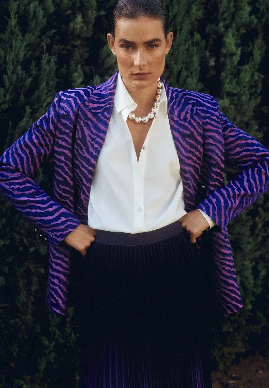 Oversized Women's Checkered Blazers in Black and White for a Trendy StyleBLAZER SATINADA ANIMAL PRINT Oversized Women's Checkered Blazers in Black and White for a Trendy StyleBLAZER SATINADA ANIMAL PRINT