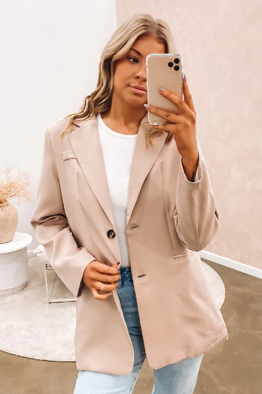 Double - Breasted Women's Polyester Blazers in Bright Colors for a Fun StyleKendall Blazer Beige Double - Breasted Women's Polyester Blazers in Bright Colors for a Fun StyleKendall Blazer Beige