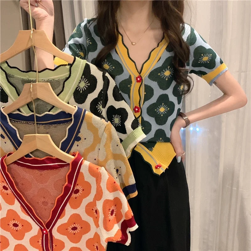 color block women cardigan with bold huesAmy Fashion - V-Neck Knitted Printed Flowers Sweaters Vintage Cardigan color block women cardigan with bold huesAmy Fashion - V-Neck Knitted Printed Flowers Sweaters Vintage Cardigan