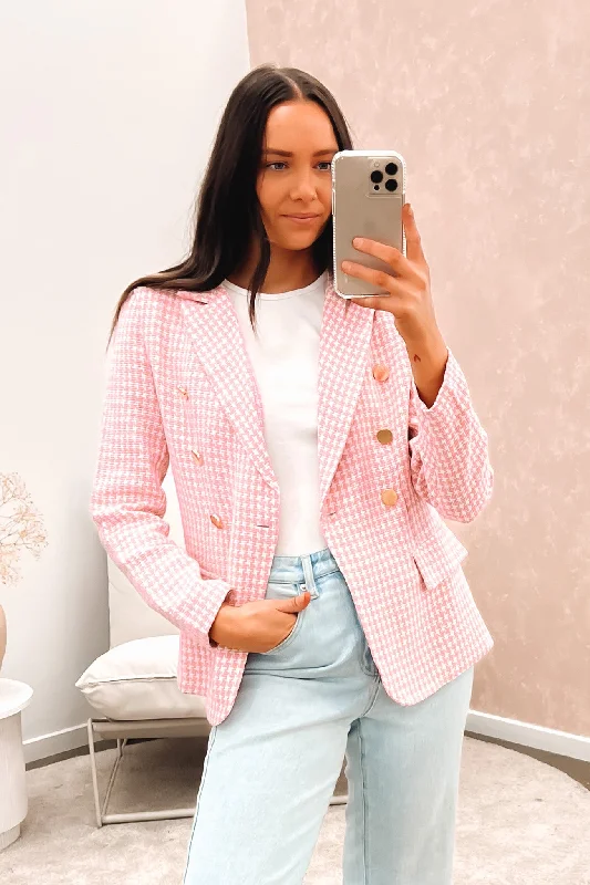 Women's Longline Linen Blazers in Pastel Colors for Summer EventsZara Blazer Pink White Women's Longline Linen Blazers in Pastel Colors for Summer EventsZara Blazer Pink White