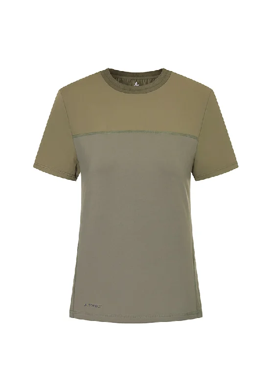 Moisture - Wicking Women T Shirt for Active LifestylesJetsetter Paneled Crewneck Shirt