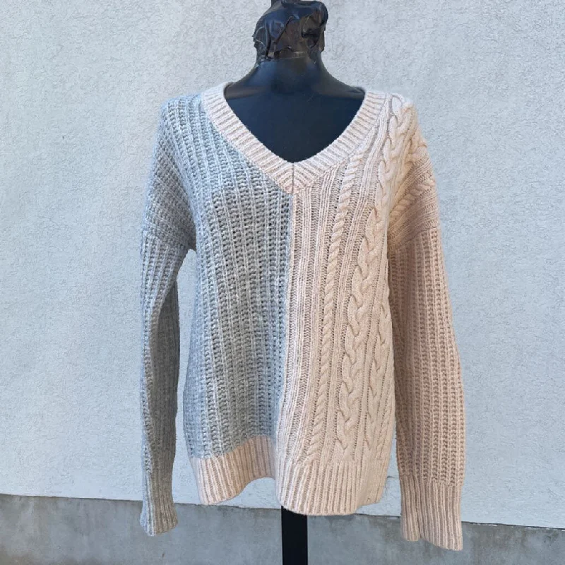 Short Sleeve Women's Cotton Blend Sweaters in Pastel ColorsBanana Republic Knit Sweater Merino wool blend S Short Sleeve Women's Cotton Blend Sweaters in Pastel ColorsBanana Republic Knit Sweater Merino wool blend S