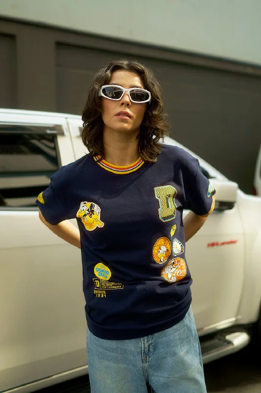 V - Neck Women T Shirt to Enhance the NecklineDonald Duck Club Oversized T-shirt