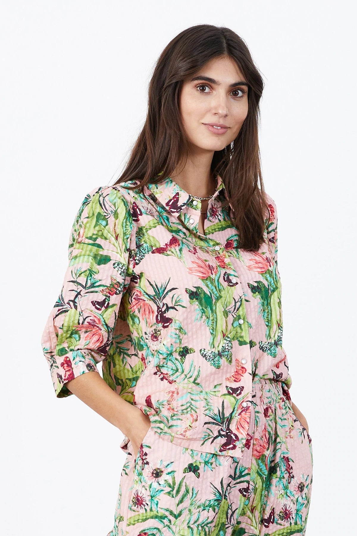 Bell - Sleeve Women's Mohair - Wool Blend SweatersLollys Laundry Bono Shirt - Flower Print Bell - Sleeve Women's Mohair - Wool Blend SweatersLollys Laundry Bono Shirt - Flower Print