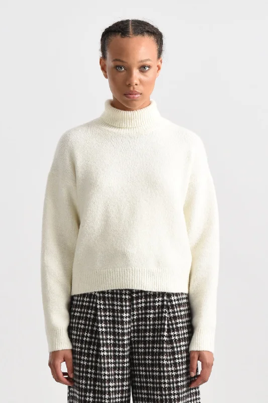 Bell - Sleeve Women's Mohair - Wool Blend SweatersMolly Bracken Off White Knitted Sweater Bell - Sleeve Women's Mohair - Wool Blend SweatersMolly Bracken Off White Knitted Sweater