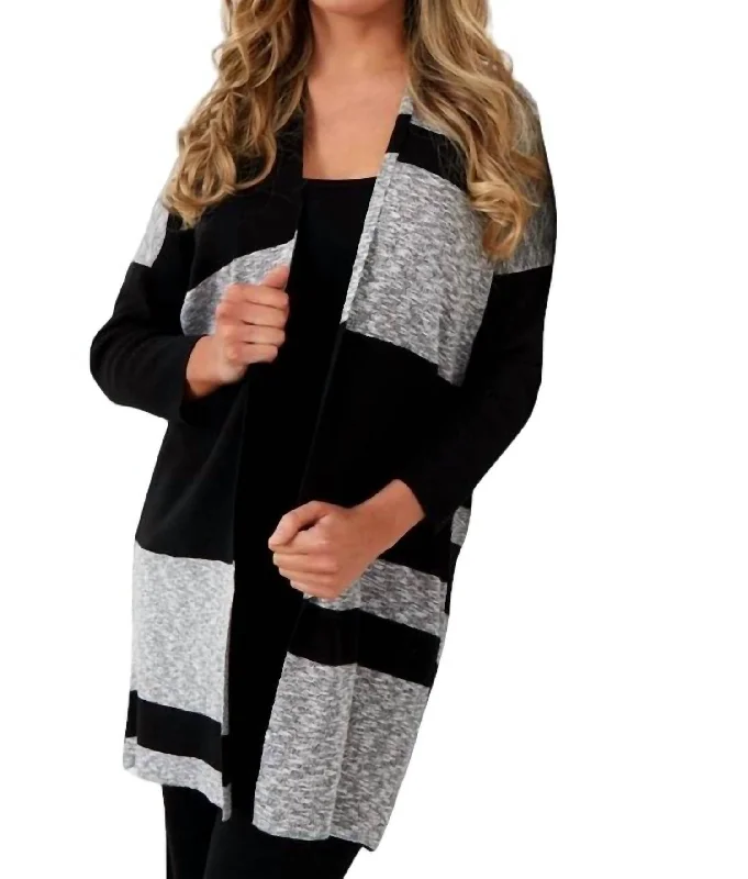 Short Sleeve Women's Cashmere Sweater Dresses in Pastel HuesColor Block Cardigan In Black Short Sleeve Women's Cashmere Sweater Dresses in Pastel HuesColor Block Cardigan In Black