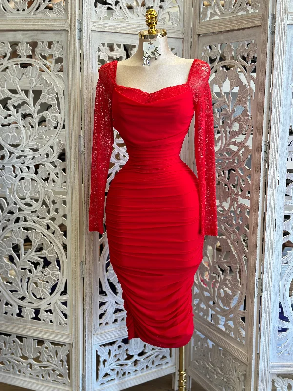 Ball Gown Women Dress with a Full Skirt for a Princess - like LookRed Lace Sleeve Ruched Dress - Estira, Stretchy Ball Gown Women Dress with a Full Skirt for a Princess - like LookRed Lace Sleeve Ruched Dress - Estira, Stretchy