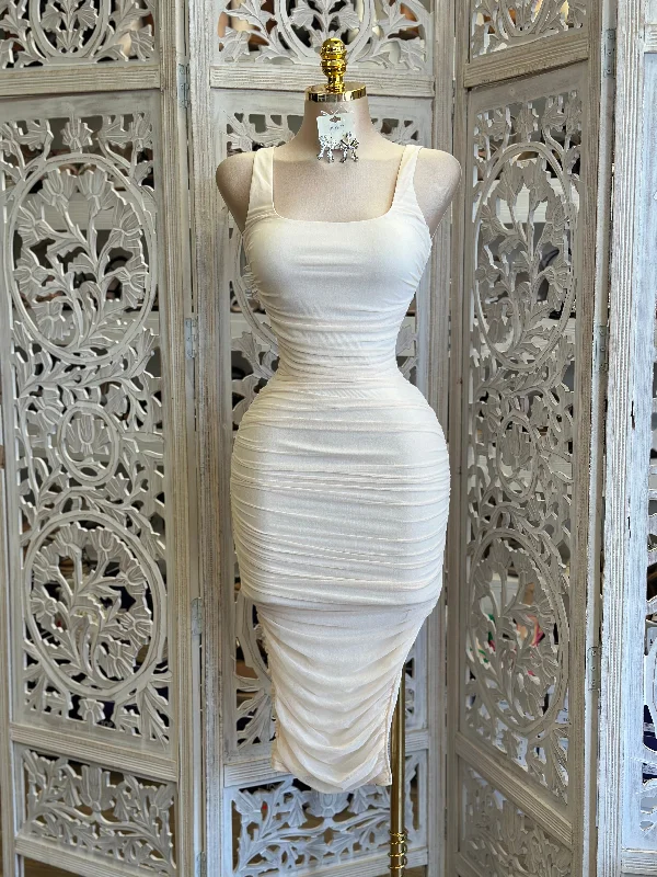 Backless Women Dress for a Sexy and Alluring Look at Evening EventsScoop Neck Ivory Ruched Dress - Estira, Stretchy Backless Women Dress for a Sexy and Alluring Look at Evening EventsScoop Neck Ivory Ruched Dress - Estira, Stretchy