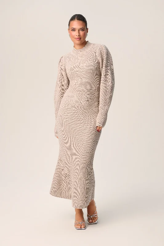 Sleeveless Women's Silk Blend Sweater Dresses for a Sophisticated LookVerbier Dress Sleeveless Women's Silk Blend Sweater Dresses for a Sophisticated LookVerbier Dress