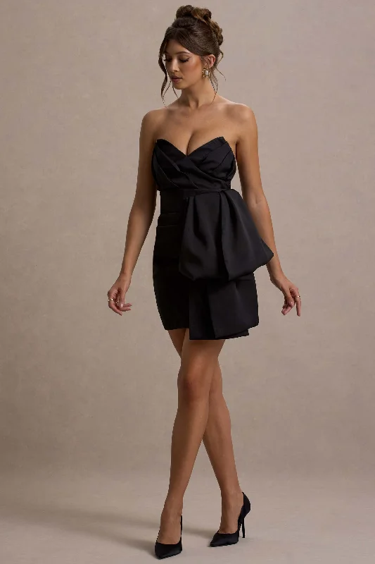 Backless Women Dress for a Sexy and Alluring Look at Evening EventsWinner | Black Bandeau Mini Dress With OversizedBow Backless Women Dress for a Sexy and Alluring Look at Evening EventsWinner | Black Bandeau Mini Dress With OversizedBow
