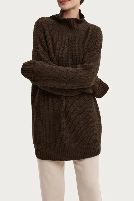 Short Sleeve Women's Cashmere Sweater Dresses in Pastel HuesYak Wool Turtleneck Sweater In Coffee Short Sleeve Women's Cashmere Sweater Dresses in Pastel HuesYak Wool Turtleneck Sweater In Coffee