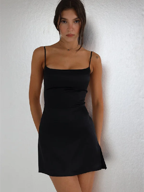 Pleated Women Dress with a Timeless and Elegant Texture Pleated Women Dress with a Timeless and Elegant Texture BerriesJam - Cutout Strapless Backless Sling A-Line Party Dress Pleated Women Dress with a Timeless and Elegant Texture Pleated Women Dress with a Timeless and Elegant Texture BerriesJam - Cutout Strapless Backless Sling A-Line Party Dress