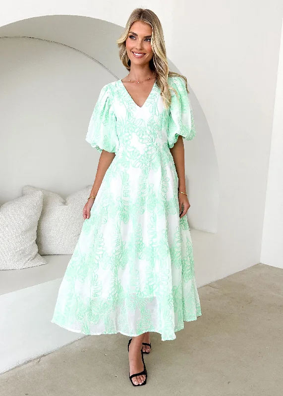 Midi dresses with metallic threads for a glamorous evening eventNinetta Midi Dress - Green Embroidered Midi dresses with metallic threads for a glamorous evening eventNinetta Midi Dress - Green Embroidered