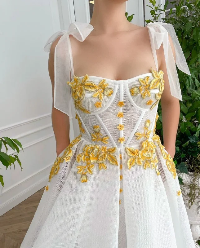 Midi dresses with ruched bodices for a feminine and fitted feelSerenity Blossom Dress Midi dresses with ruched bodices for a feminine and fitted feelSerenity Blossom Dress