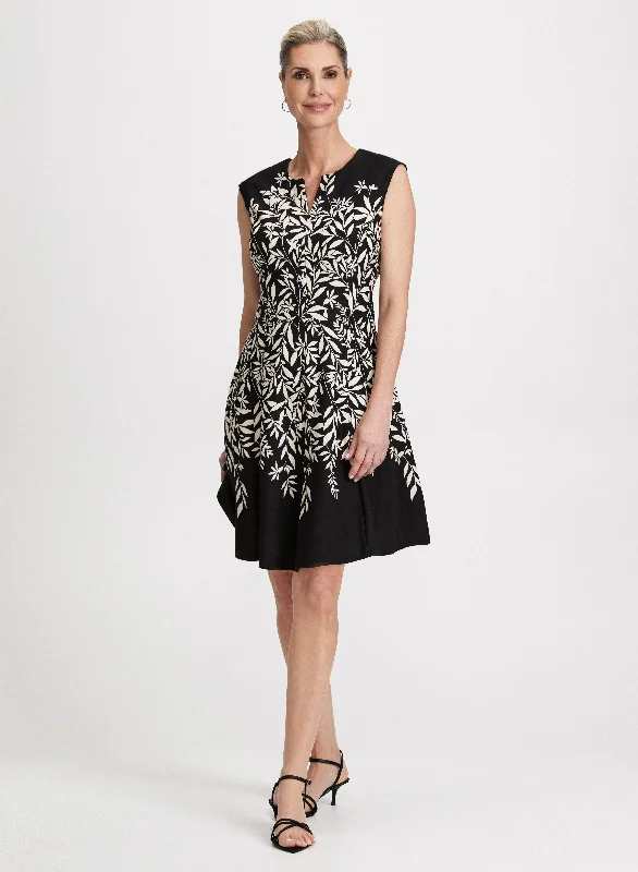 Midi dresses with tassel accents for a bohemian and free - spirited styleSplit Neck Floral Print Dress Midi dresses with tassel accents for a bohemian and free - spirited styleSplit Neck Floral Print Dress