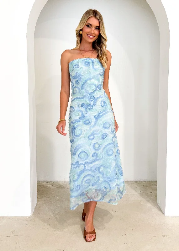 Midi dresses with ruched sleeves for a more fitted and stylish arm lookVander Strapless Midi Dress - Blue Midi dresses with ruched sleeves for a more fitted and stylish arm lookVander Strapless Midi Dress - Blue