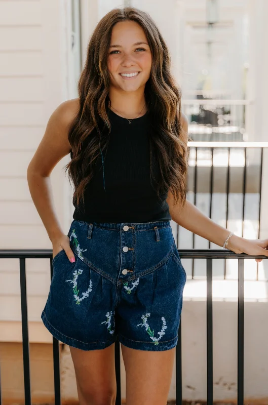 Plus Size Women's Denim Cut - off Shorts with Frayed Edges for a Casual and Laid - Back VibeAngelica Embroidered Floral Denim Shorts - Final Sale 40% off in cart Plus Size Women's Denim Cut - off Shorts with Frayed Edges for a Casual and Laid - Back VibeAngelica Embroidered Floral Denim Shorts - Final Sale 40% off in cart