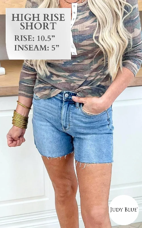 Women's Ruffled Hem Denim Shorts in Light Wash for a Feminine and Fashionable StyleLight Wash High Waist Denim Shorts (REG/CURVY) | Judy Blue - Final Sale Women's Ruffled Hem Denim Shorts in Light Wash for a Feminine and Fashionable StyleLight Wash High Waist Denim Shorts (REG/CURVY) | Judy Blue - Final Sale