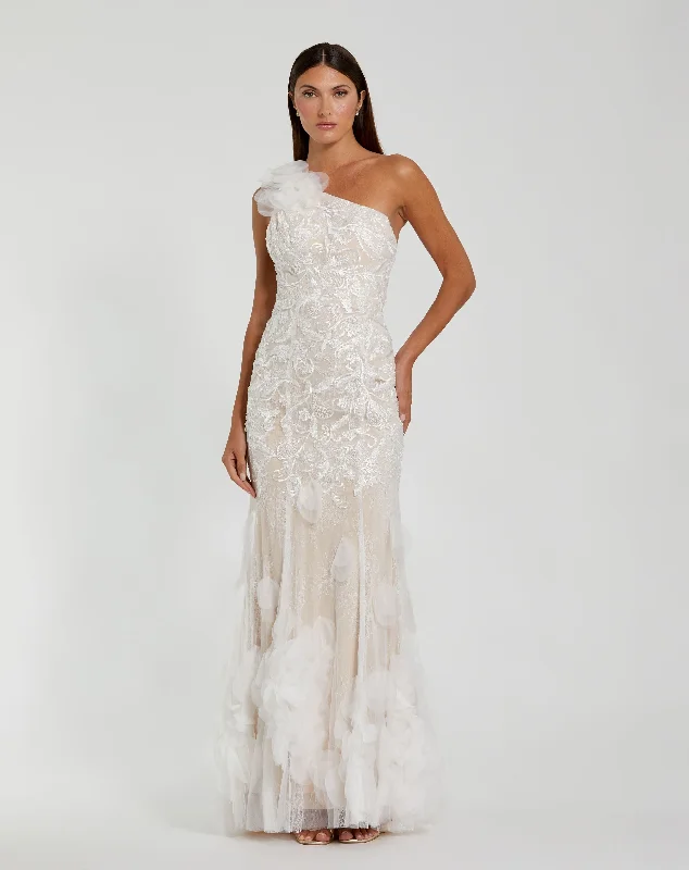Maxi dresses with thin spaghetti straps for a delicate and feminine feelBeaded Strappy One Shoulder Petal Mermaid Gown Maxi dresses with thin spaghetti straps for a delicate and feminine feelBeaded Strappy One Shoulder Petal Mermaid Gown