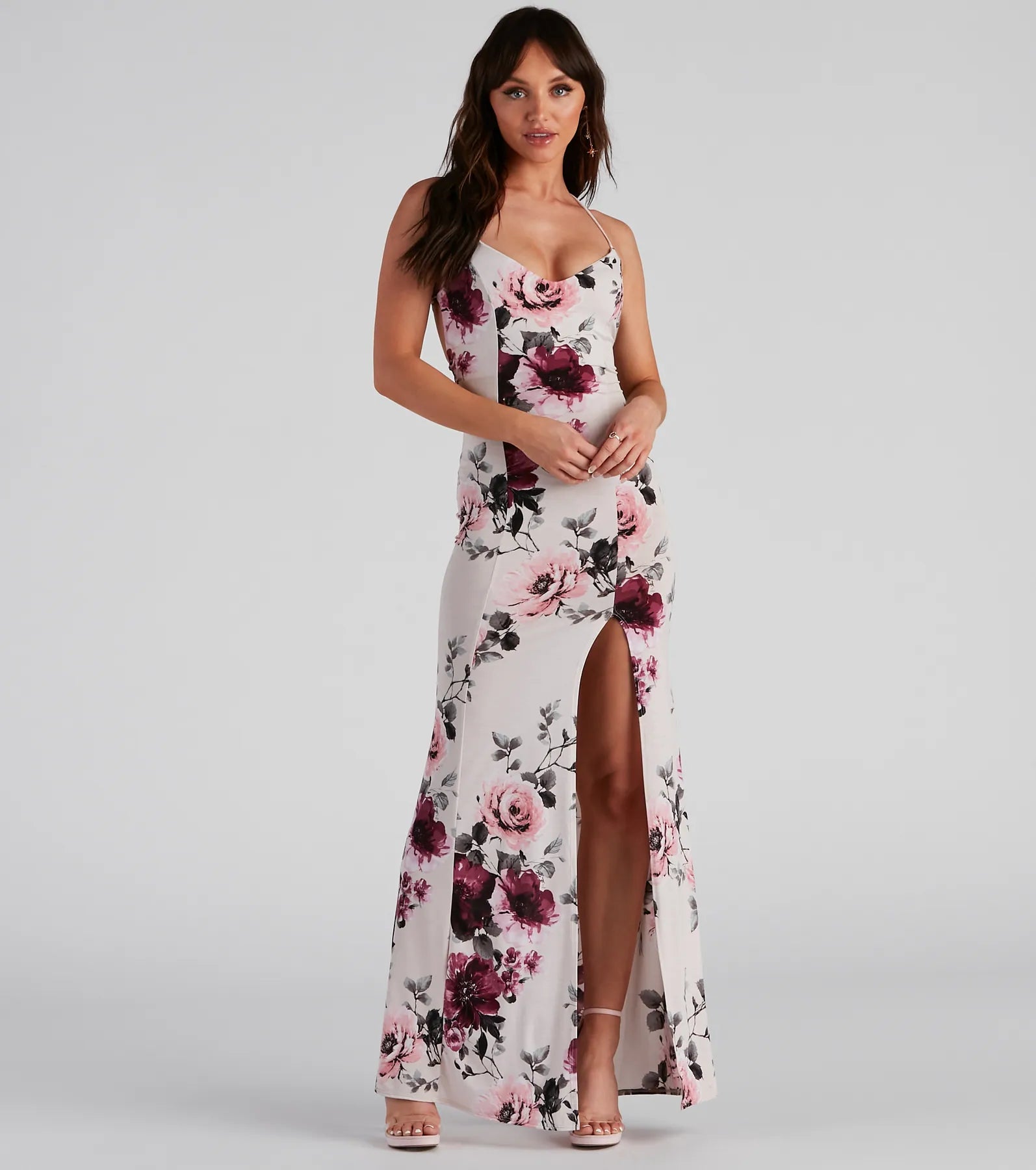 Maxi dresses with pom - pom trims for a playful and festive lookDate Night Chic Floral Maxi Dress Maxi dresses with pom - pom trims for a playful and festive lookDate Night Chic Floral Maxi Dress