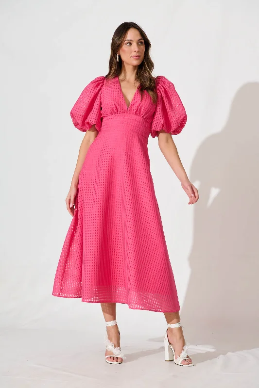 Leather maxi dresses for an edgy and bold appearanceDuchess Maxi Dress In Pink Organza Leather maxi dresses for an edgy and bold appearanceDuchess Maxi Dress In Pink Organza