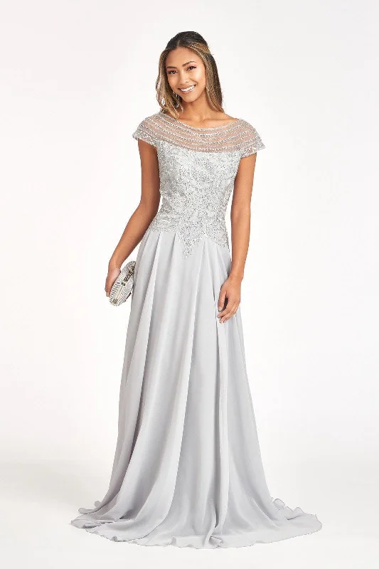Metallic maxi dresses for a glamorous New Year's Eve party Metallic maxi dresses for a glamorous New Year's Eve party GLS GL3065 Silver 2XL Sale Metallic maxi dresses for a glamorous New Year's Eve party Metallic maxi dresses for a glamorous New Year's Eve party GLS GL3065 Silver 2XL Sale