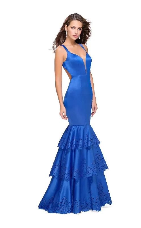 Prom dresses with gathered skirts and crystal - encrusted belts for a luxurious promLa Femme 25749 Dress Prom dresses with gathered skirts and crystal - encrusted belts for a luxurious promLa Femme 25749 Dress