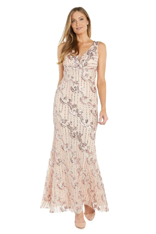 Maxi dresses with polka dot prints for a playful style Maxi dresses with polka dot prints for a playful style R&M Richards 6126 Long Sequined Formal A Line Evening Dress Maxi dresses with polka dot prints for a playful style Maxi dresses with polka dot prints for a playful style R&M Richards 6126 Long Sequined Formal A Line Evening Dress