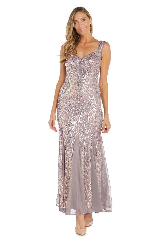 Maxi dresses with tassel accents for a fun and lively touch Maxi dresses with tassel accents for a fun and lively touch R&M Richards 1788 Long Formal Sequin Evening Dress Maxi dresses with tassel accents for a fun and lively touch Maxi dresses with tassel accents for a fun and lively touch R&M Richards 1788 Long Formal Sequin Evening Dress